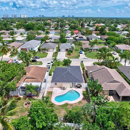 Pool Home Super Close To Vanderbilt Beach Naples Exterior photo