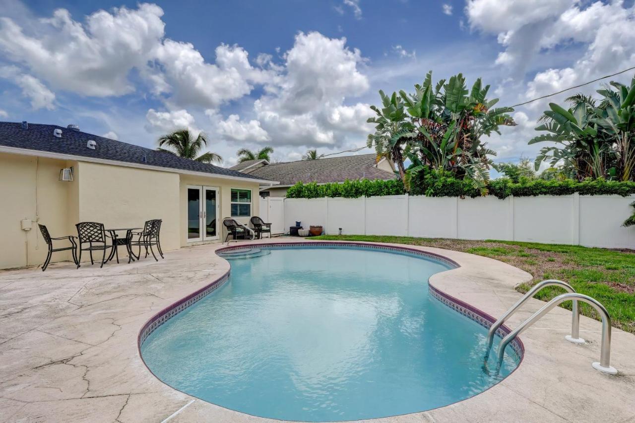 Pool Home Super Close To Vanderbilt Beach Naples Exterior photo