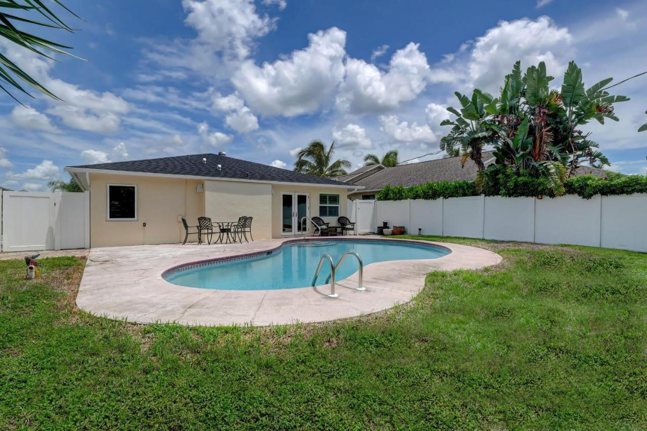 Pool Home Super Close To Vanderbilt Beach Naples Exterior photo